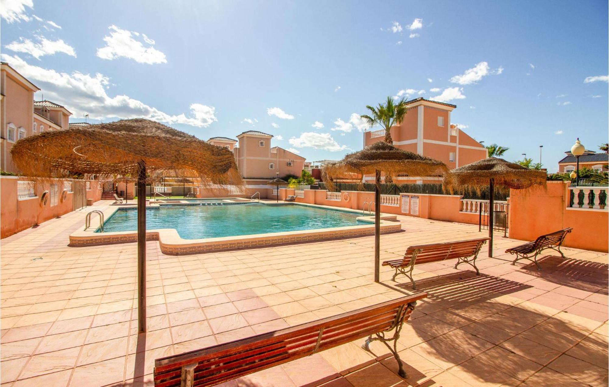 Lovely Home With Swimming Pool Santa Pola Bagian luar foto